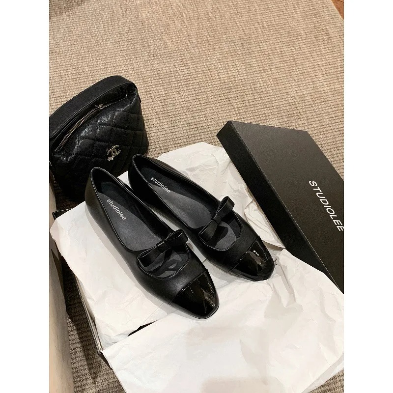 Embroidery Flat Shoes - 2026Sheepskin Flat Bottom Janes Women's Shoes