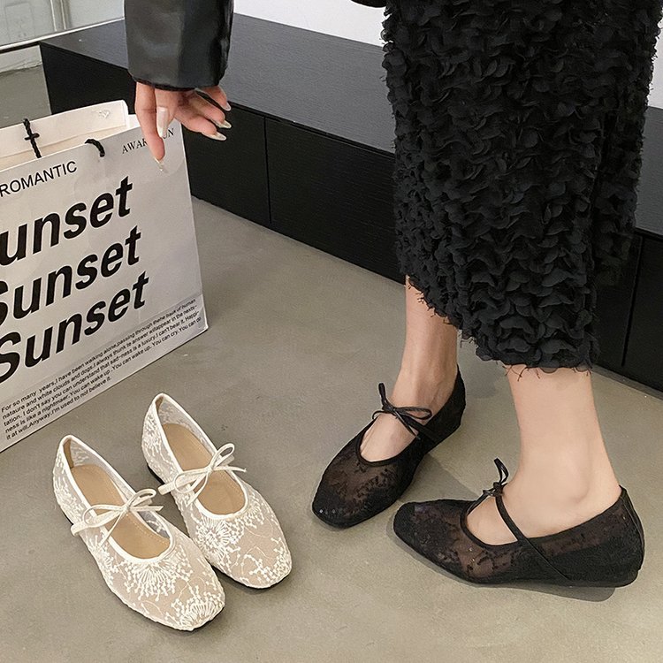 Women's Gentle Ballet Flat Sho - Embroidery Canvas บทวิจารณ์และราคา