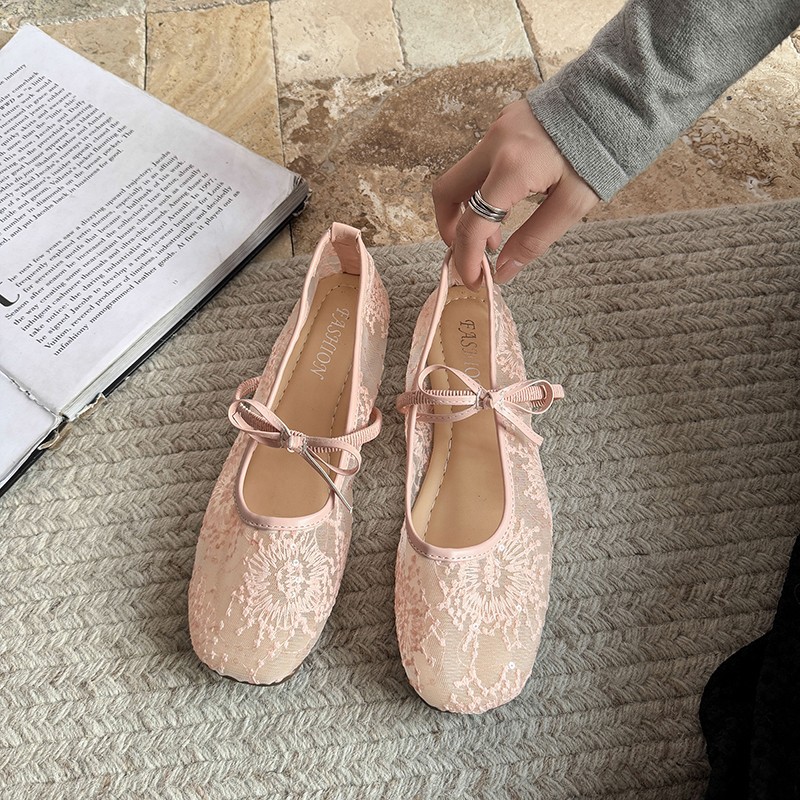 Women's Gentle Ballet Flat Sho - Embroidery Canvas บทวิจารณ์และราคา