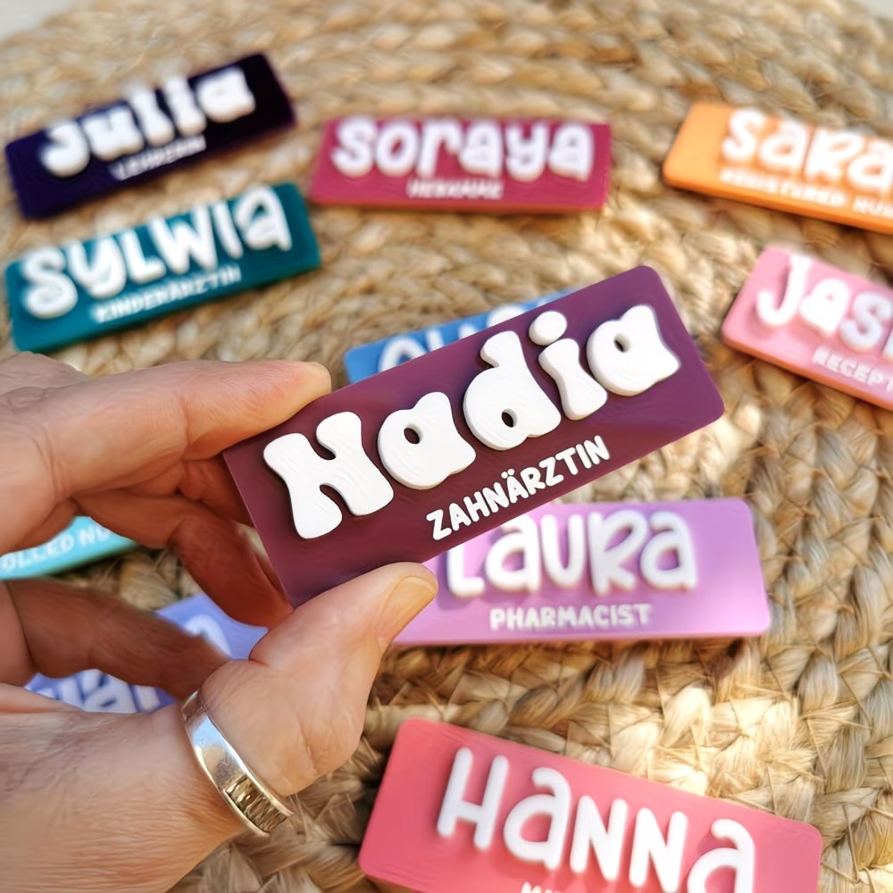 Personalized Name Brooch Badge - Embroidery Texture บทวิจารณ์และราคา