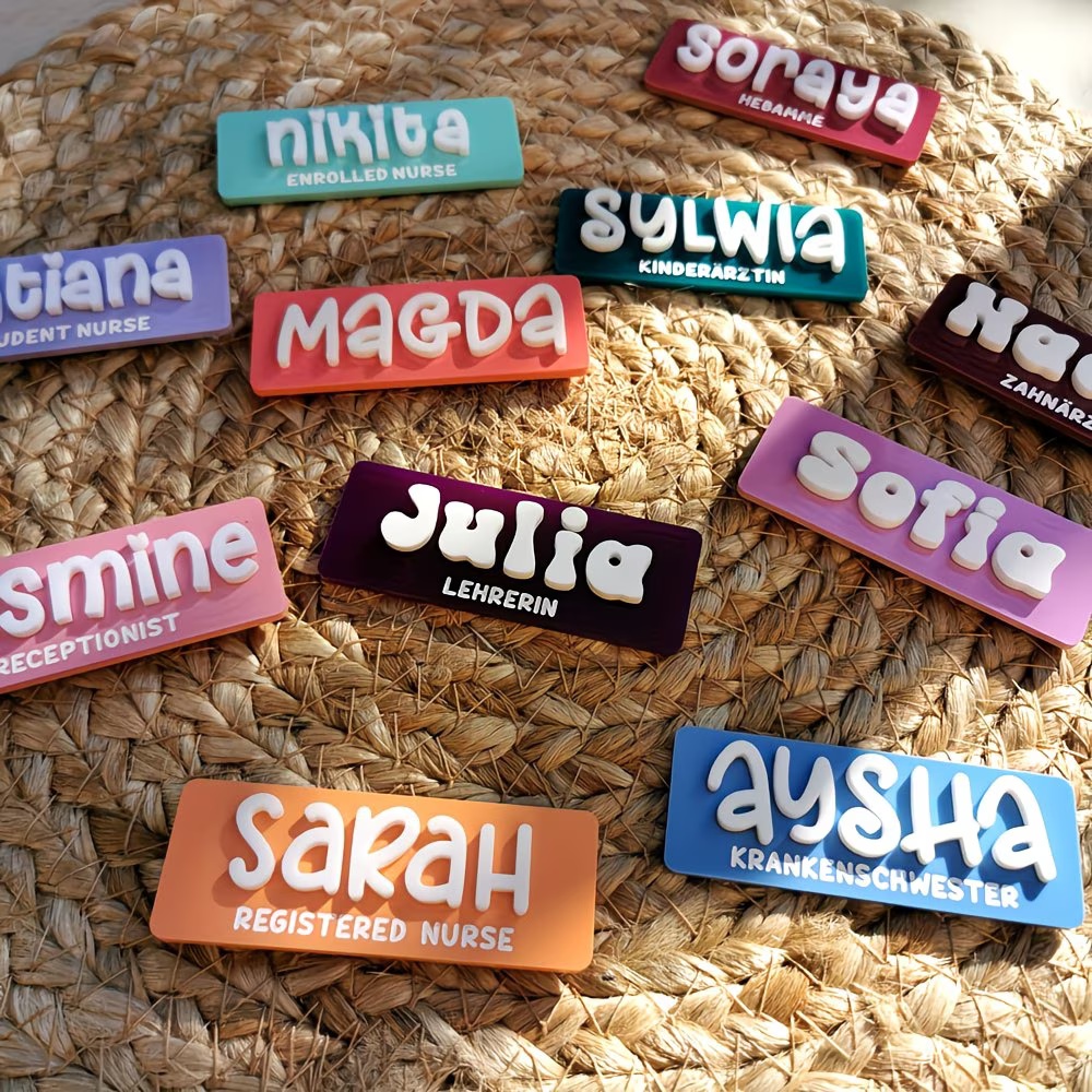 Personalized Name Brooch Badge - Embroidery Texture บทวิจารณ์และราคา