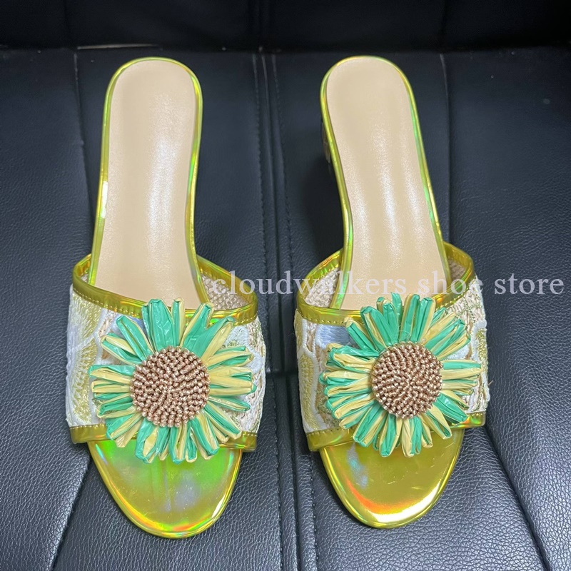 Iridescent Embroidery Upper Su - Embroidery Flower บทวิจารณ์และราคา