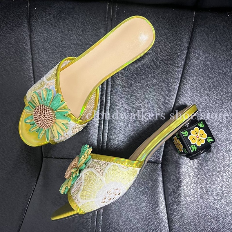 Iridescent Embroidery Upper Su - Embroidery Flower บทวิจารณ์และราคา