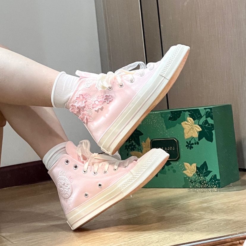 Womens Embroidery Canvas Sneak - Embroidery Canvas บทวิจารณ์และราคา