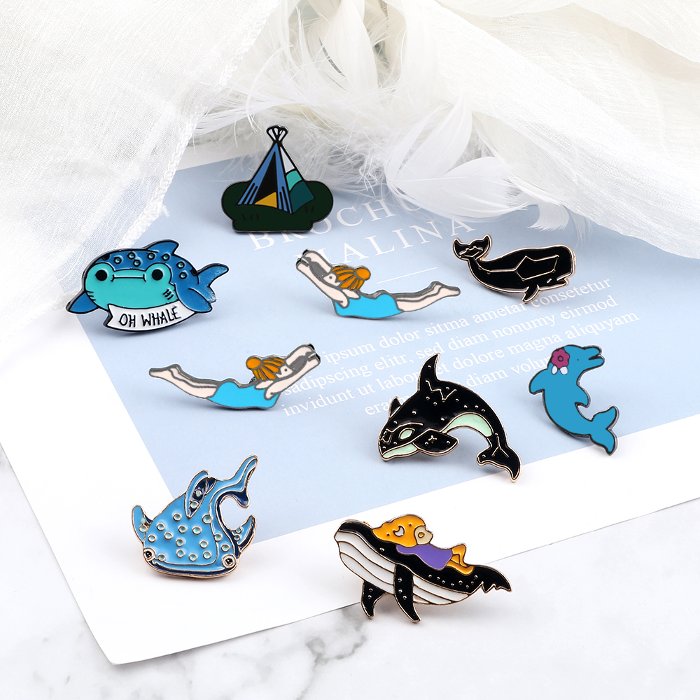 Lapel Pins  Badge Enamel Pins  - Embroidery Whale บทวิจารณ์และราคา