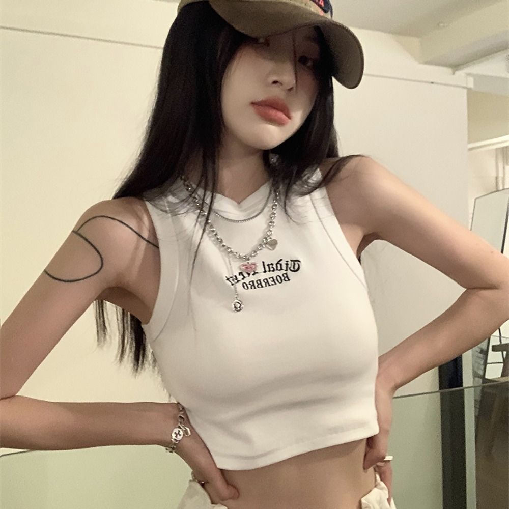 Simple Microelastic Sleeveless - Embroidery Letter M บทวิจารณ์และราคา