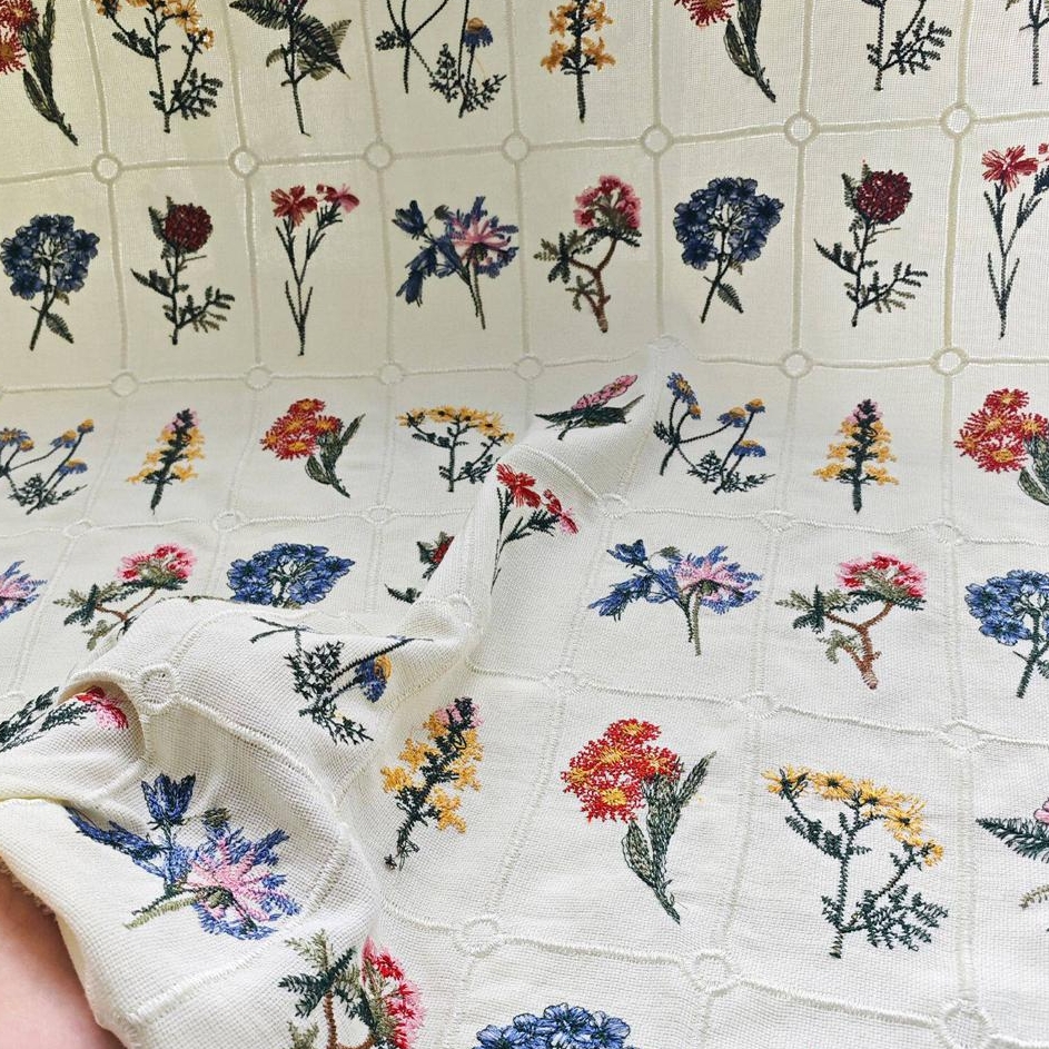 Colorful Botanical Embroidery  - Embroidery Needles บทวิจารณ์และราคา