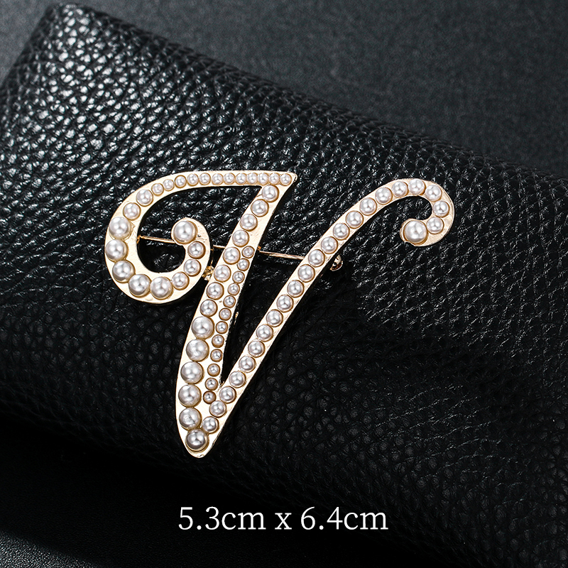 English Letters A-Z Pearl Broo - Embroidery Letter M บทวิจารณ์และราคา